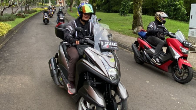 Tips touring motor yang benar
