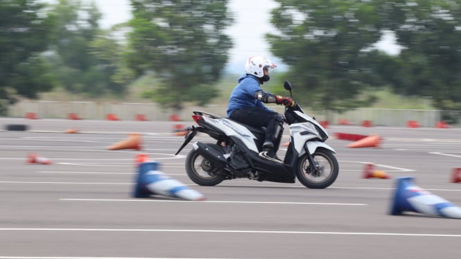 Test Ride Honda Vario 125