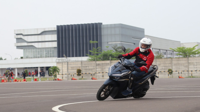 Test Ride Honda Vario 125