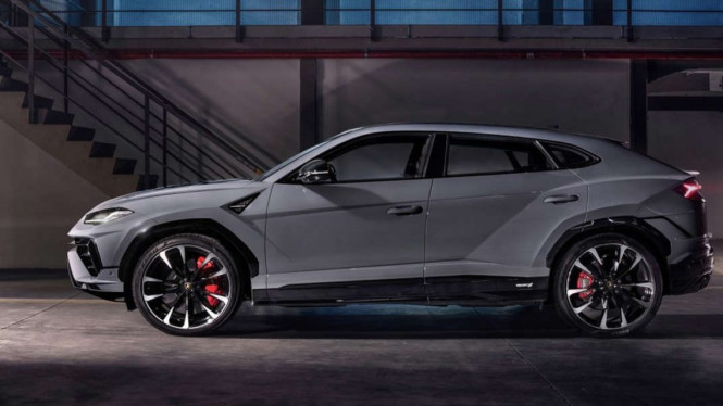 Lamborghini Urus S meluncur, tenaga lebih buas harganya mengejutkan