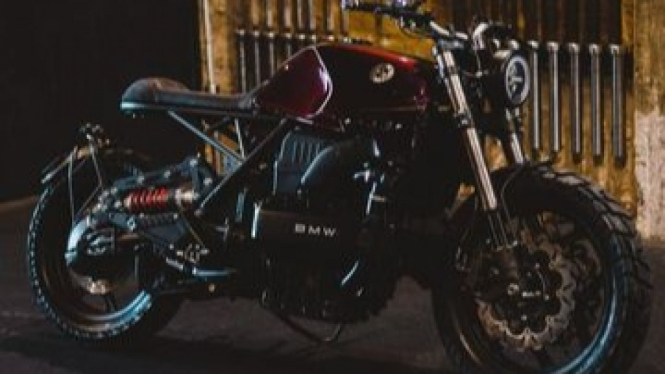 Modifikasi BMW K100LT