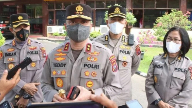 Kapolda Jatim Irjen Pol Teddy Minahasa
