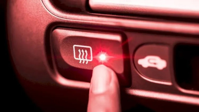 Defogger mobil fitur yang jarang digunakan saat hujan