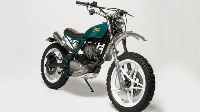 Honda FT400 ubahan Deus Ex Machina