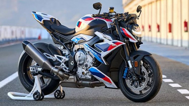 BMW M1000R