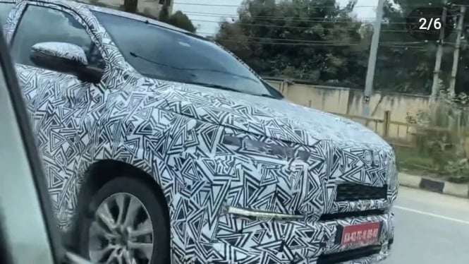 Toyota Innova Zenix