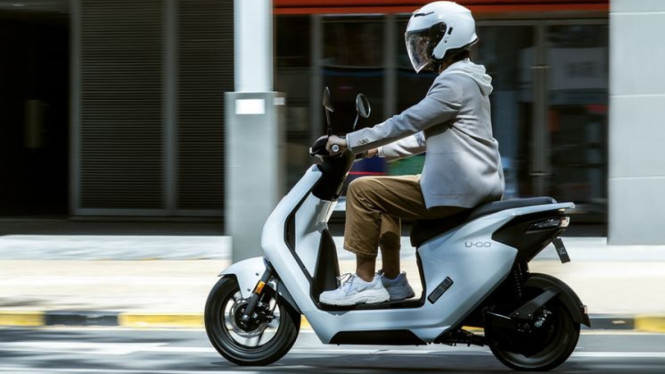 Skuter listrik Honda U-GO
