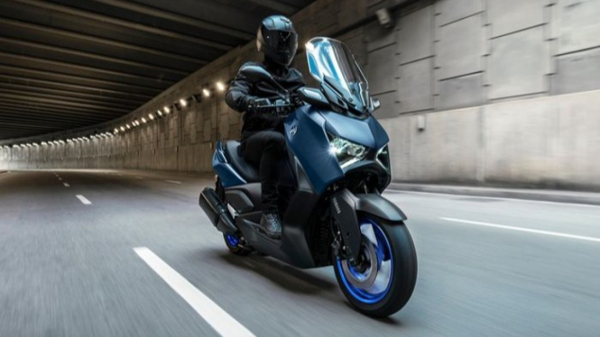 All New Yamaha XMAX 300