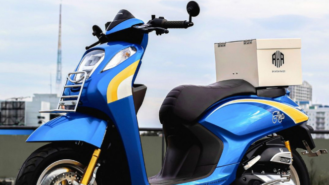 Honda Genio custom karya Aka Garage untuk IMOS 2022