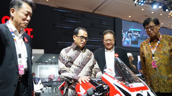 Menteri Perhubungan Budi Karya Sumadi