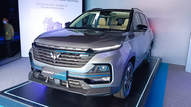 Wuling Almaz Hybrid