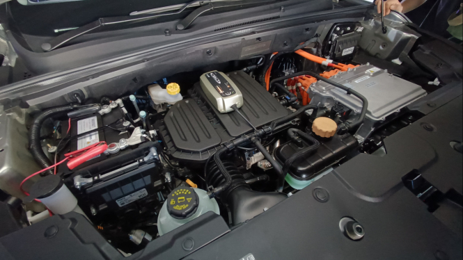 Mesin Wuling Almaz Hybrid