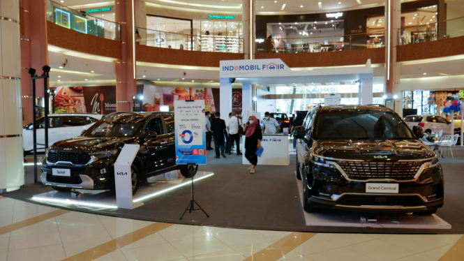 Pameran mobil Indomobil