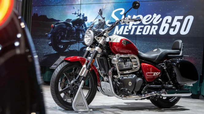 Royal Enfield Super Meteor 650