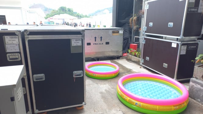 Tempat Mandi Toprak Razgatlioglu Pembalap Pata Yamaha Brixx WorldSBK