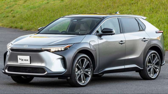 Mobil listrik Toyota bZ4X versi Thailand