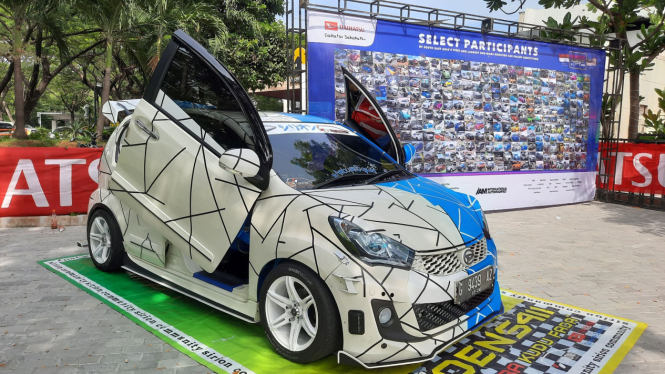 Modifikasi DAIHATSU DRESS UP e-CHALLENGE.