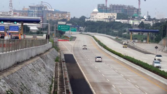 Jalan tol Cijago