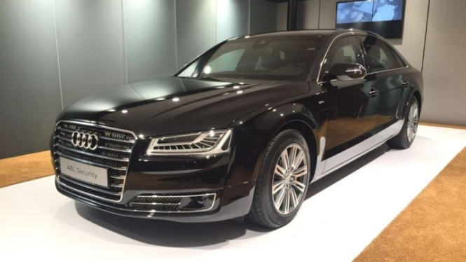 Audi A8 L Security