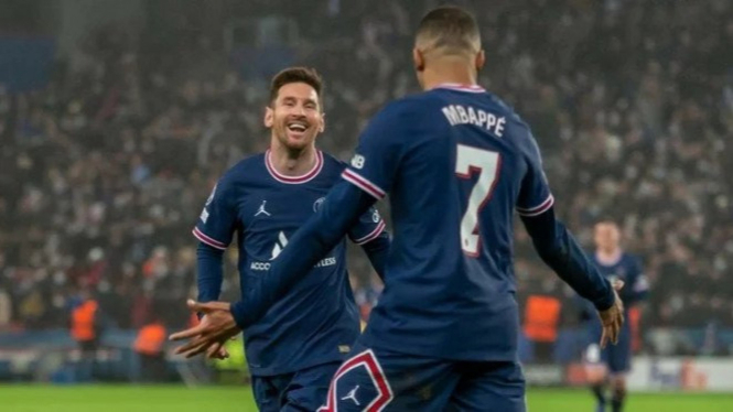 Lionel Messi dan Kylian Mbappe