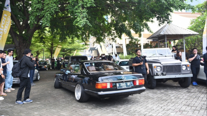 Komunitas mobil