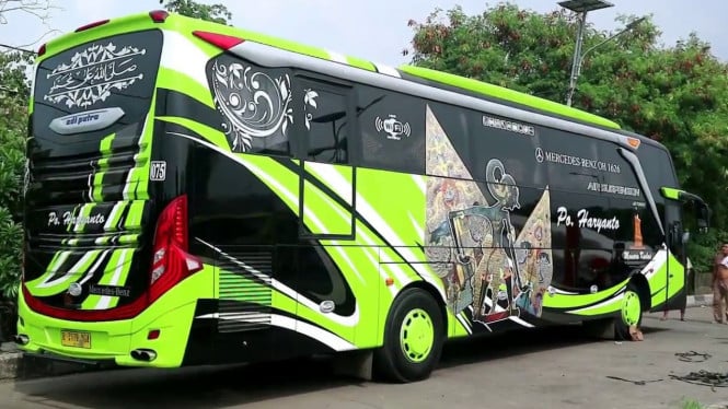 Bus PO Haryanto