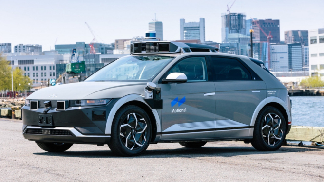 Taksi otonom Hyundai Ioniq 5