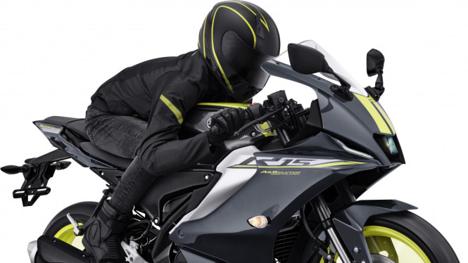 Yamaha R15 warna baru meluncur