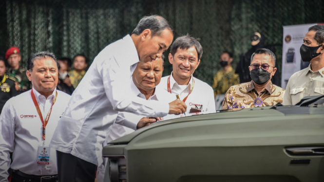 Presiden Jokowi resmikan Maung Pindad