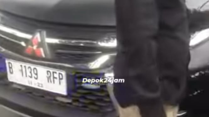 Pajero Sport pelat nomor sakti bikin ulah