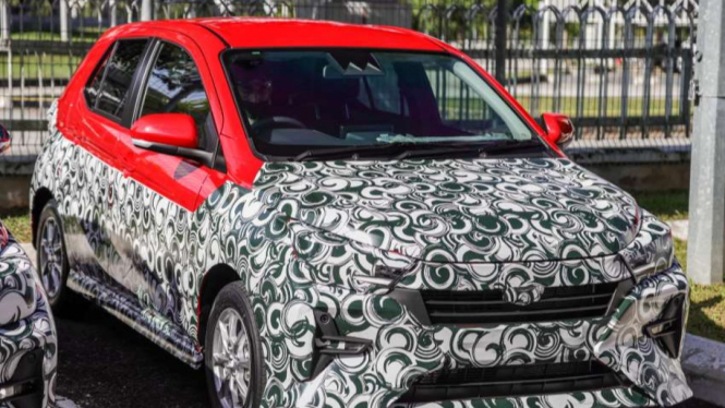 Eksterior Daihatsu Ayla baru
