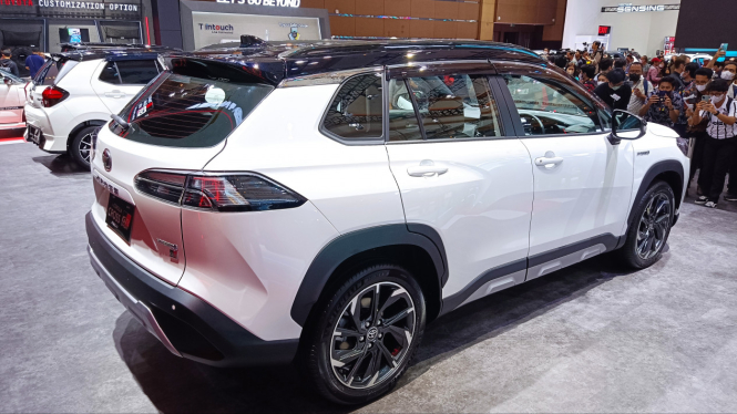 Toyota Corolla Cross Hybrid GR Sport