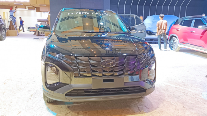 Hyundai Creta hitam di IIMS 2023