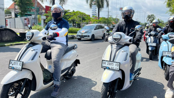 Test ride Yamaha Grand Filano