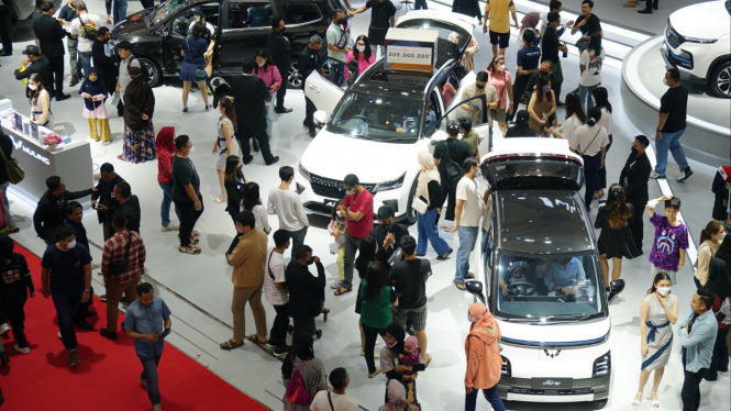 Penjualan Wuling di IIMS 2023
