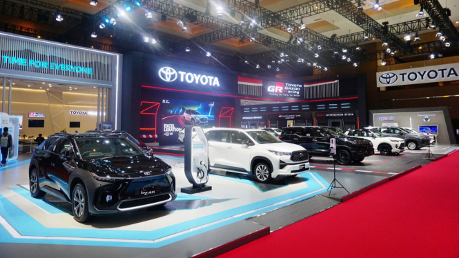 Penjualan mobil Toyota di IIMS 2023