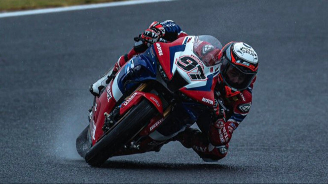 Pembalap Honda Racing Corporation (HRC), Xavi Vierge