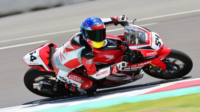 Pembalap Astra Honda Racing Team (AHRT), Veda Ega Pratama