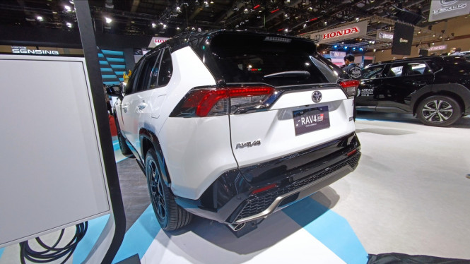 Toyota RAV4 GR Sport PHEV