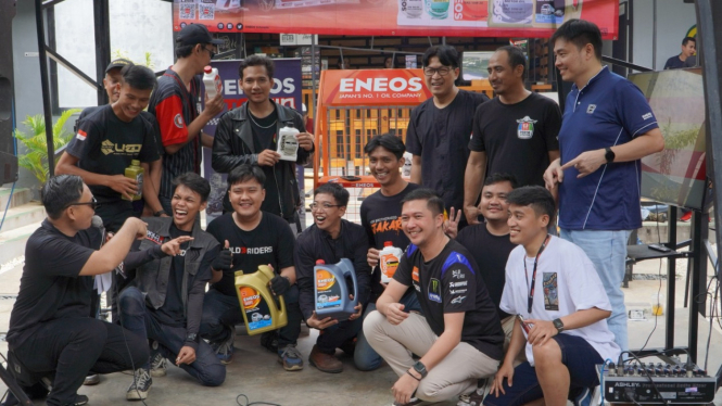 Komunitas di acara Eneos Ototurn