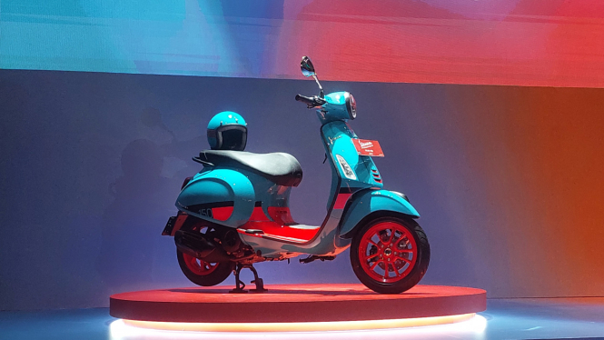 Vespa Primavera Color Vibe
