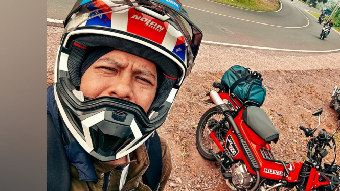 Honda CT125 milik Ariel Noah