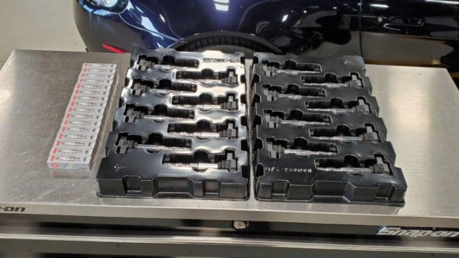 Biaya ganti busi Bugatti Veyron