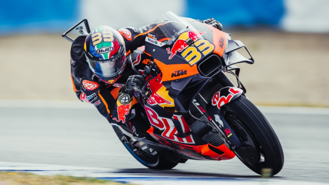 Pembalap Red Bull KTM, Brad Binder