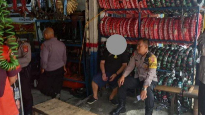 Polisi sambangi bengkel motor di Sentul Bogor yang viral