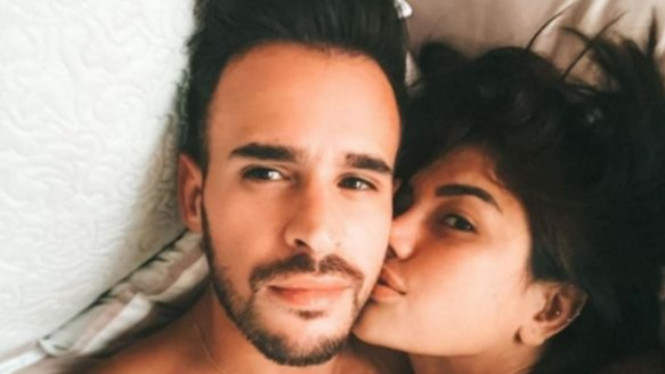 Biaya bercinta dengan Nikita Mirzani