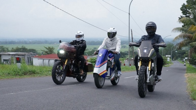 Modifikasi motor Honda CB150X