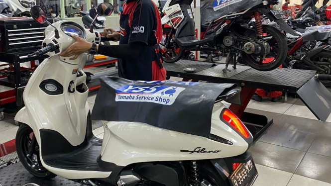 Biaya servis Yamaha Grand Filano