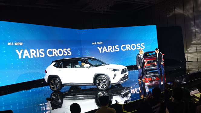 All New Yaris Cross