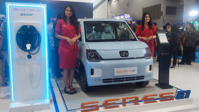 Mobil listrik Seres E1